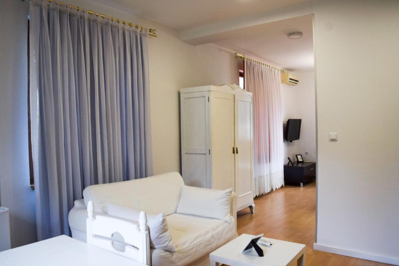 Apartments Diva ซาราเยโว ภายนอก รูปภาพ
