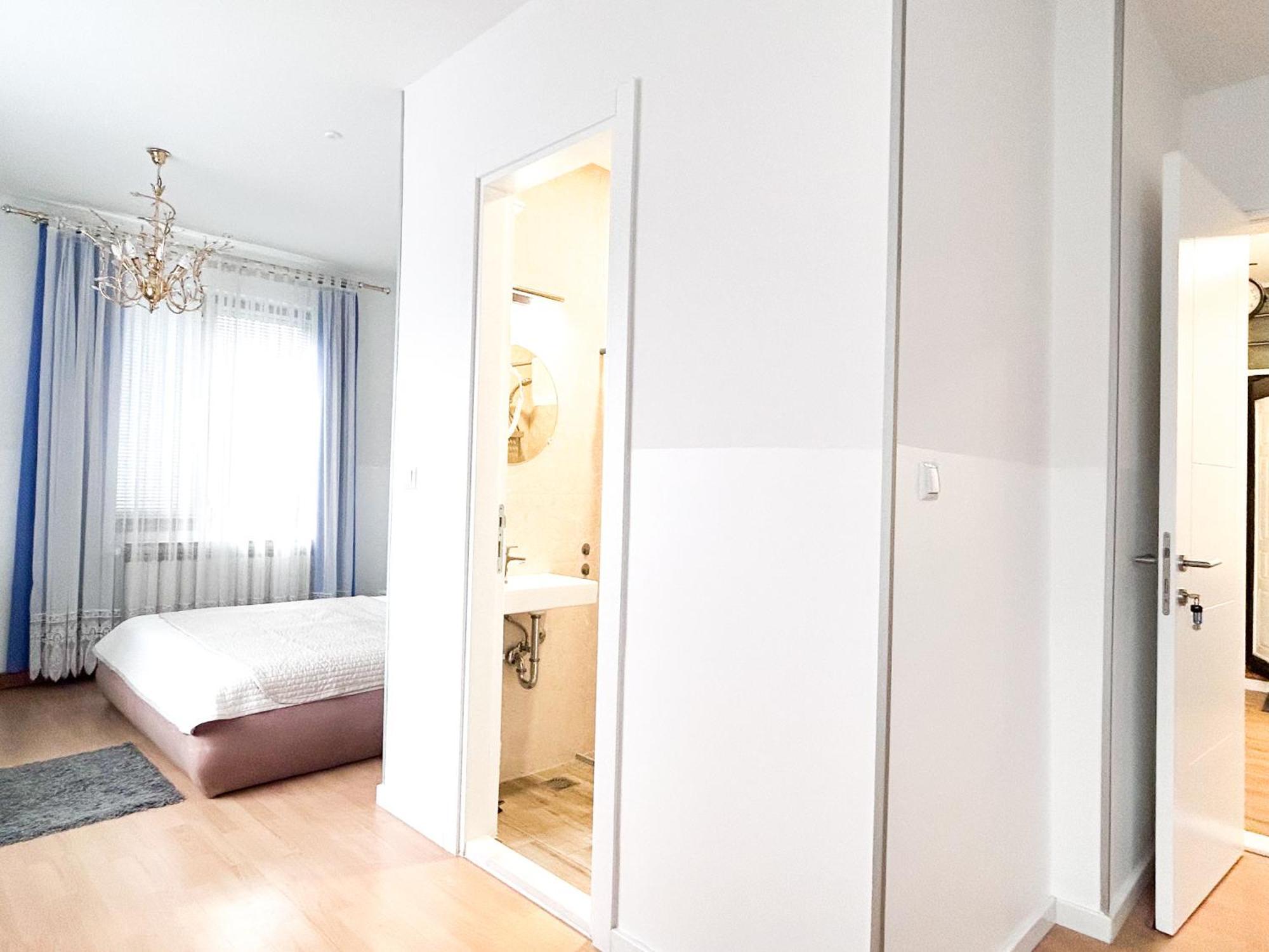 Apartments Diva ซาราเยโว ภายนอก รูปภาพ