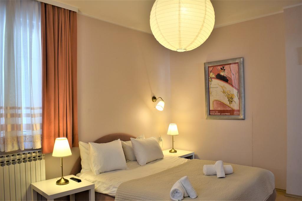 Apartments Diva ซาราเยโว ภายนอก รูปภาพ